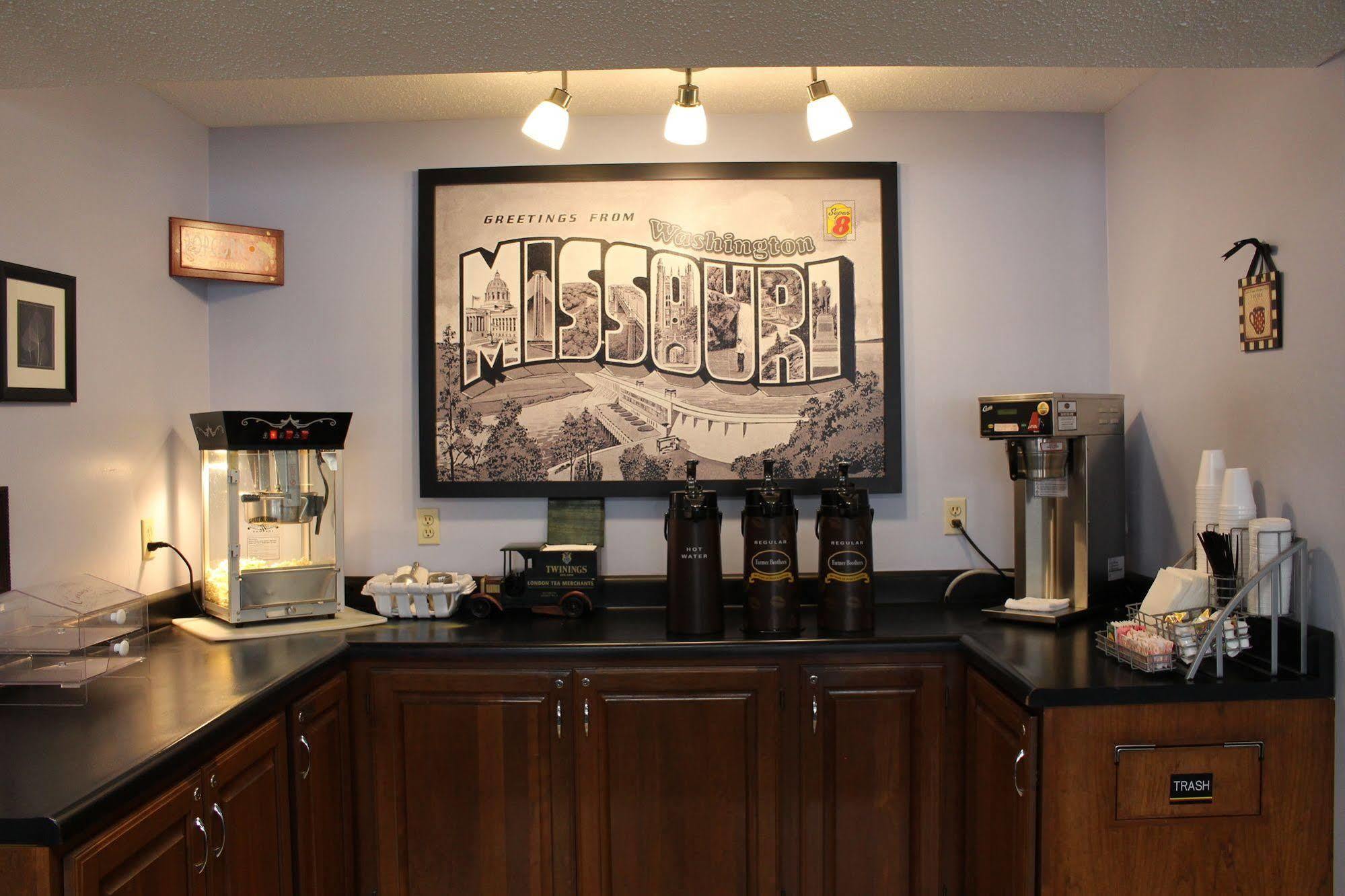 Super 8 By Wyndham Washington Hotel Ngoại thất bức ảnh